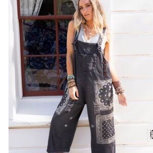 Easel Women's Black Patchwork Denim Overalls